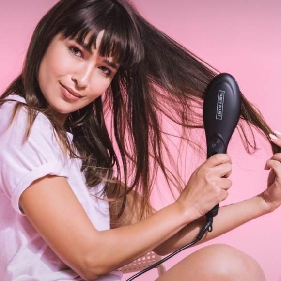 Flow ceramic straightening brush - Picture 5 of 5